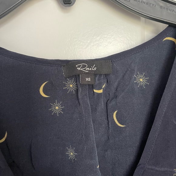 Rails star and moon print top - Picture 2 of 5